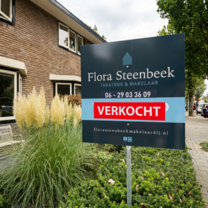 Makelaarsbord type B4 260730